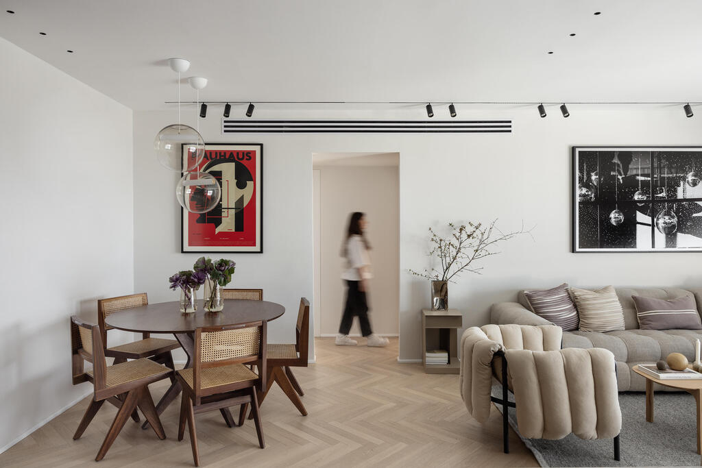 דירת קבלן בבת ים, עיצוב: בר בן ישי, ברבורית