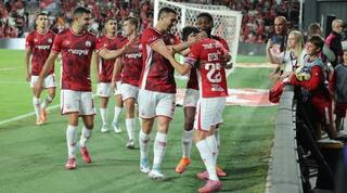 שחקני הפועל ב"ש חוגגים