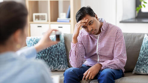 פסיכיאטר פגישה תור