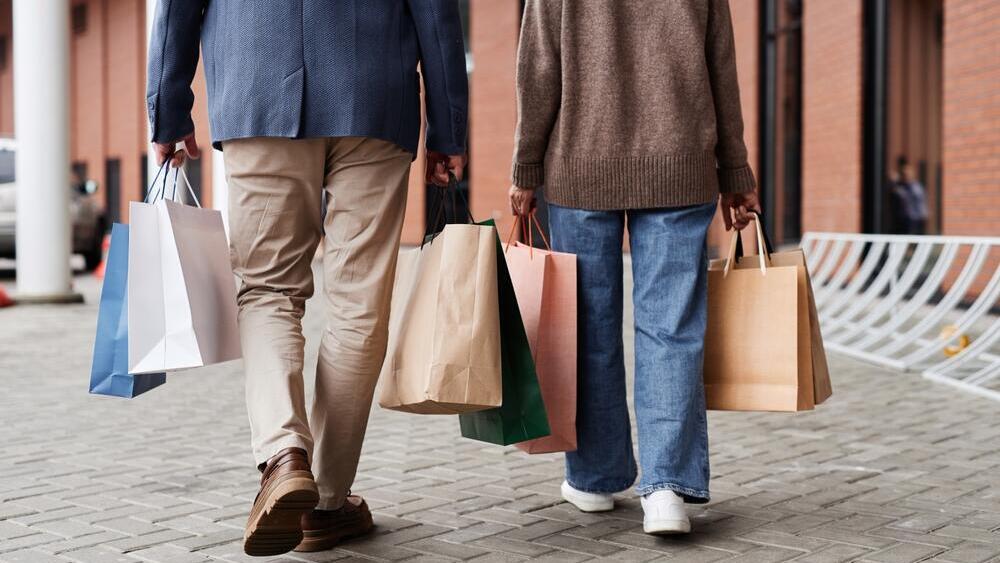 The same amount of shopping or the same budget I set for myself is no longer enough (Photo: Shutterstock) התמכרות לקניות