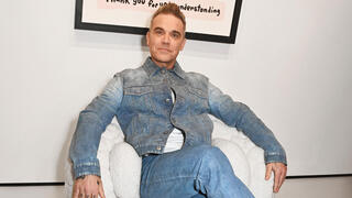 MOOOI The Introvert Chair By Robbie Williams