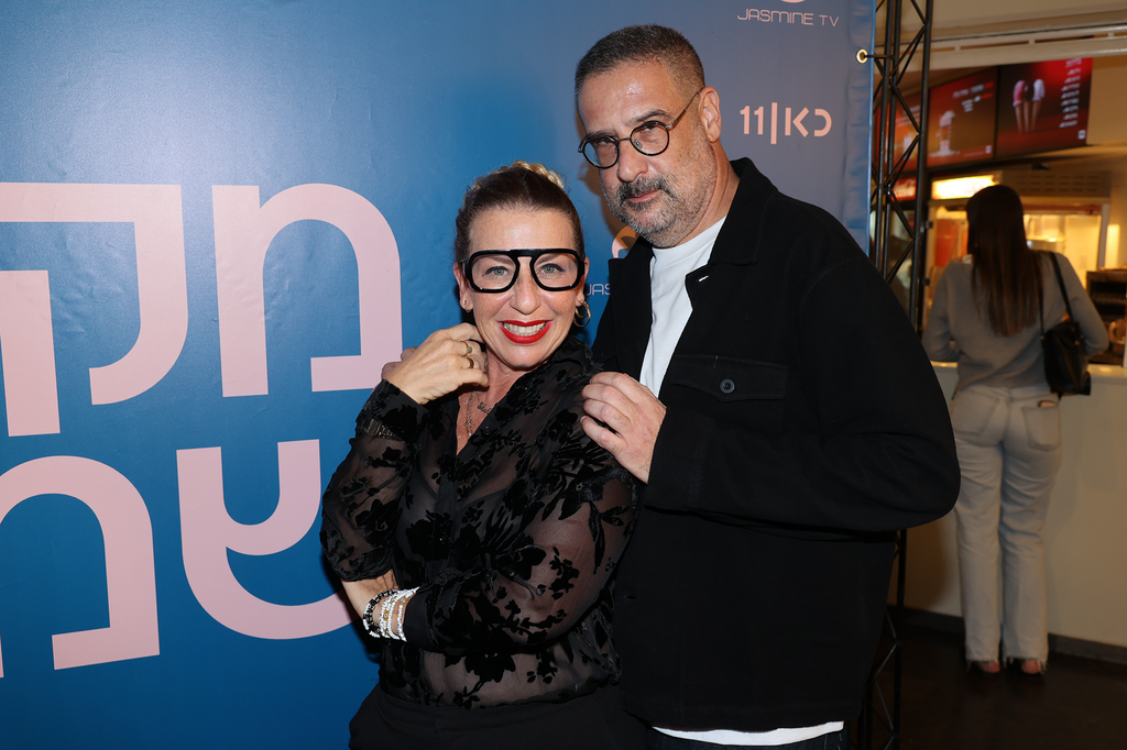 בלי ספוילרים. יוצר הסדרה רם נהרי ושחף סגל (צילום: רפי דלויה)  השקת הסדרה מקום שמח