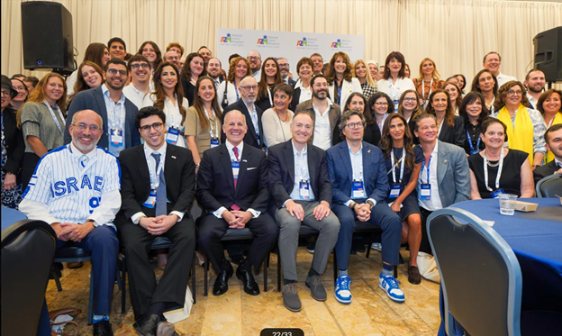 A group photo of AZM delegates attending the 39th World Zionist Congress (Photo: Liam Forberg) A group photo of AZM delegates attending the 39th World Zionist Congress