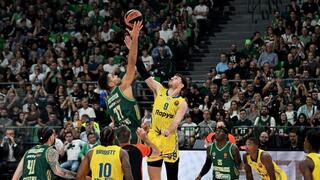 פנאתינייקוס מכבי ת"א