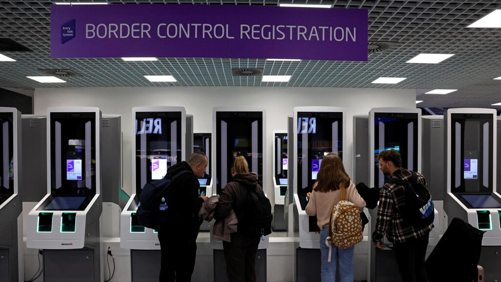 שדה התעופה בפראג, צ'כיה