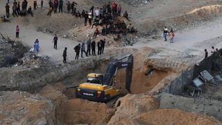 חיפושים בשכונת חמד חאן יונס עזה