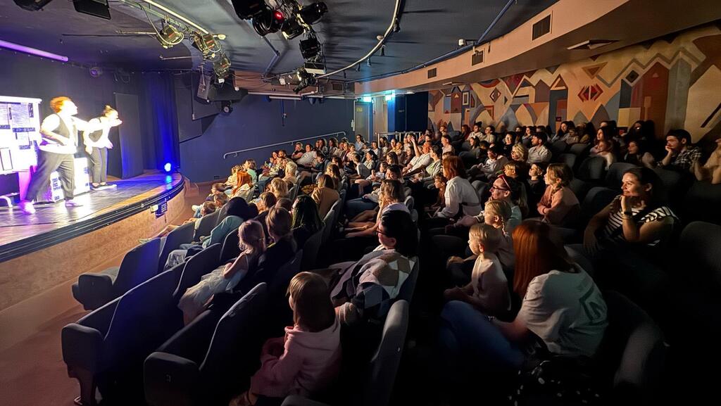 Культурный вечер для новых репатриантов (Фото: отдел алии и интеграции в мэрии Нетании) Культурный вечер для новых репатриантов