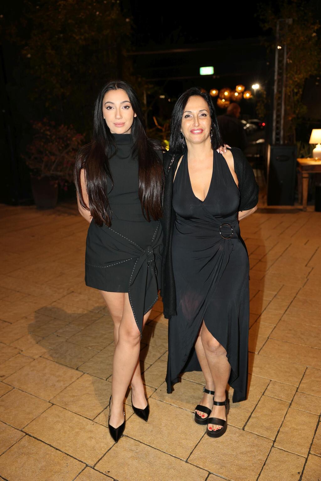 הדייט הכי טוב. יובל רפאל ואמא שלה ליאת (צילום: אור גפן)  חתונה נאור יזדן