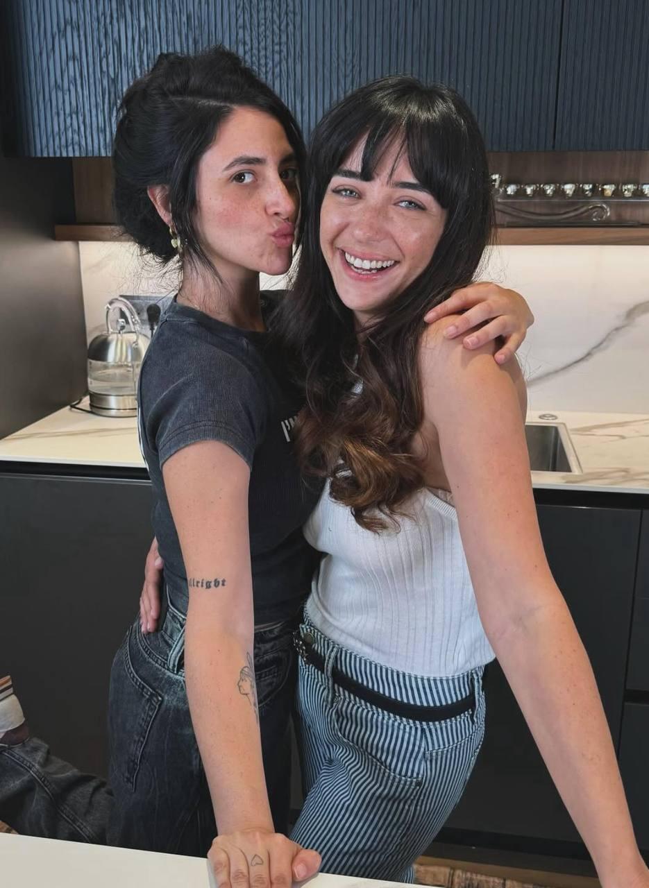 עם החצי השני, עינת הולנד  (צילום: פרטי)  אלי סטין (עבור פודקאסט הברזייה)