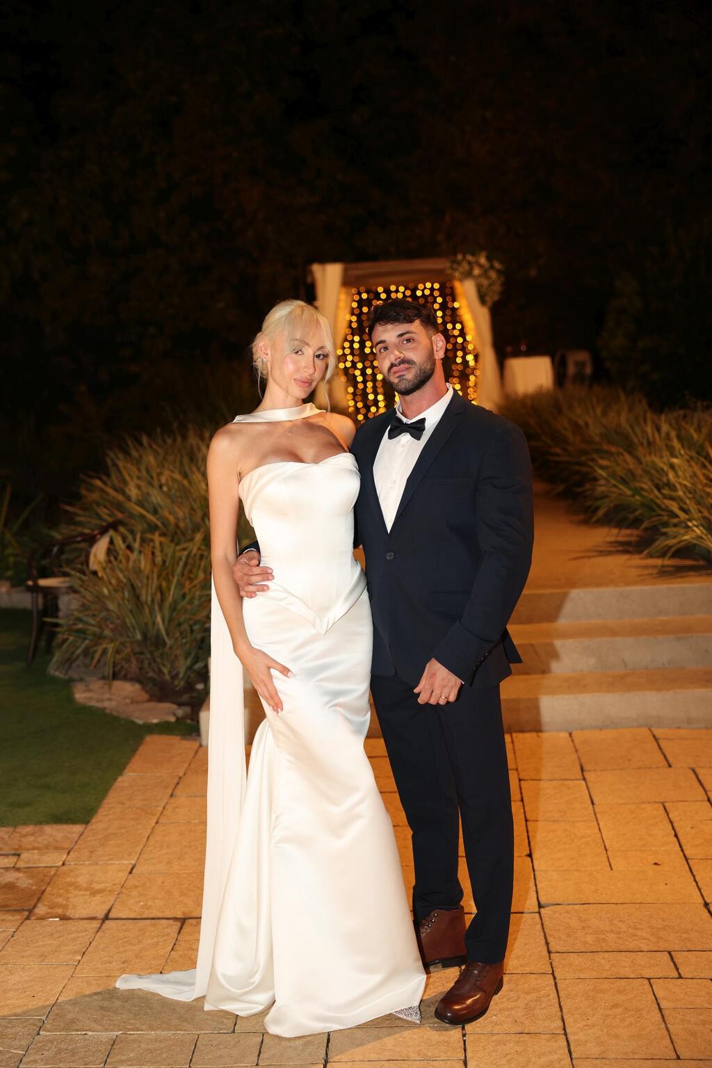 מזל טוב מתוקים! (צילום: אור גפן)  חתונה נאור יזדן