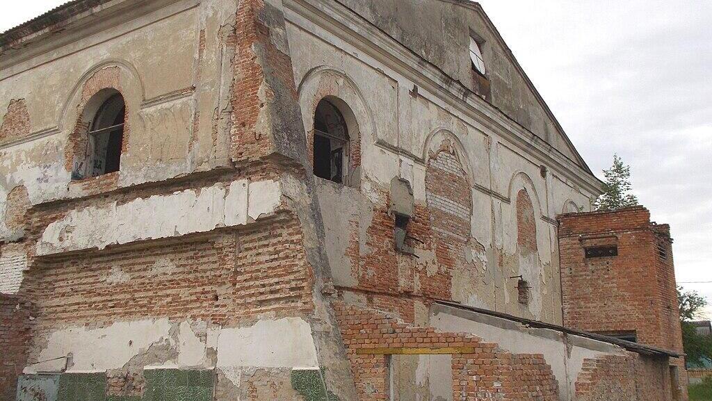 Старая синагога на продажу (Фото: avner, Википедия) בית הכנסת העתיק בקורבין