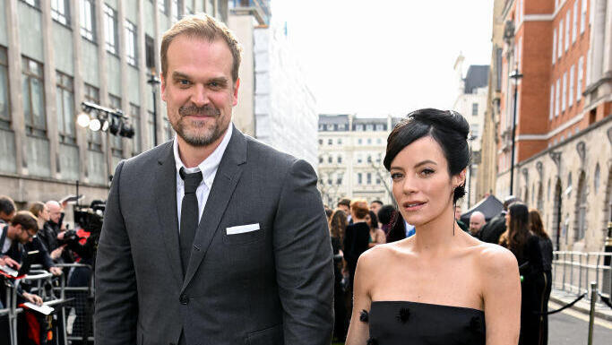 דייויד הארבור ולילי אלן