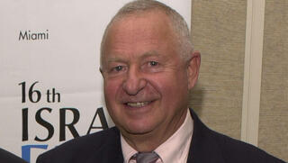 אדם גרינברג (מימין) והמפיק איוון רייטמן