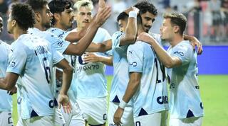 שחקני מכבי תל אביב חוגגים