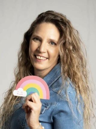 יעל אצי עילם