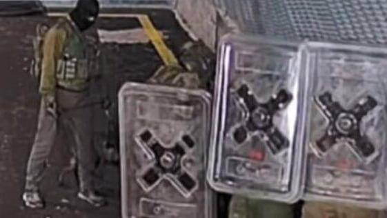 תיעוד מההתעללות בעציר הפלסטיני משדה תימן