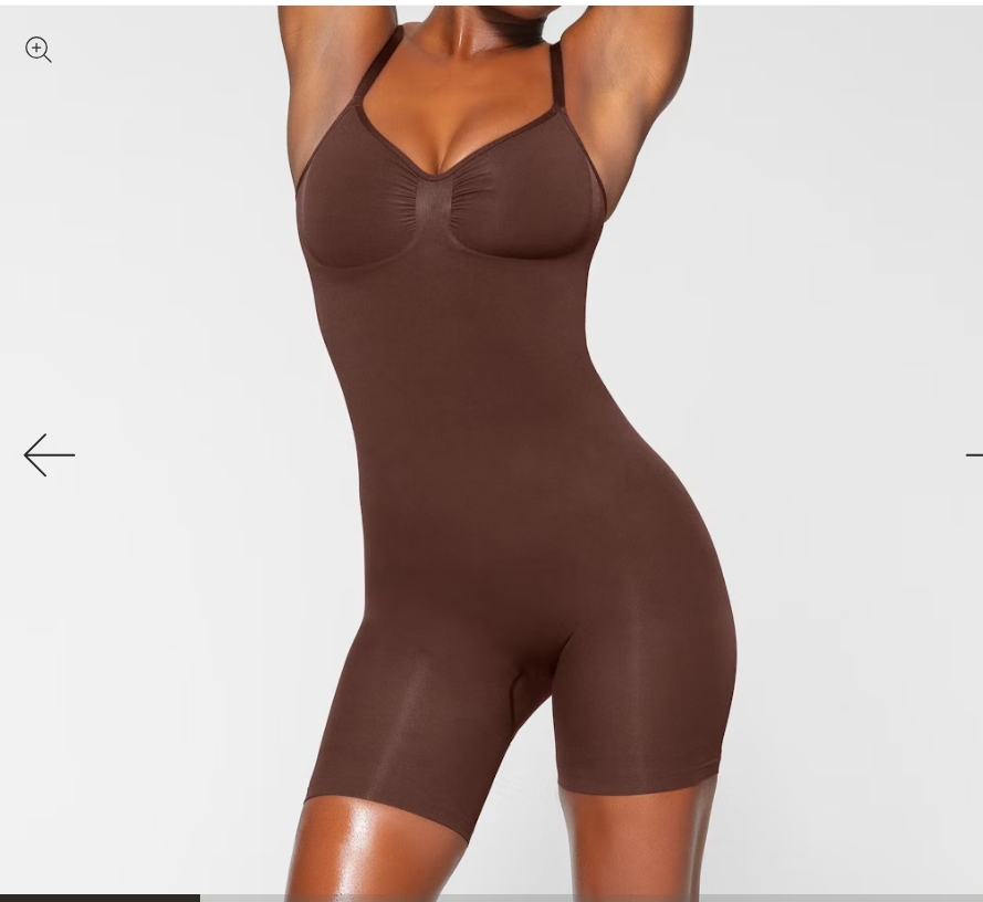 Photo: SKIMS בגד גוף של סקימס