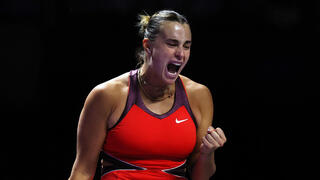 ארינה סבאלנקה מנצחת את ג'סיקה פגולה בטורניר גמר הסבב