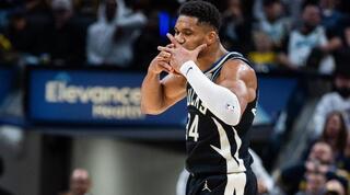 יאניס אנטטוקומפו בטירוף