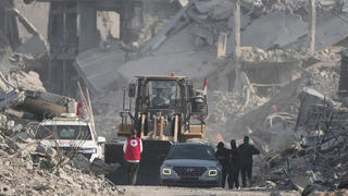 חיפושים אחרי חללים חטופים בעזה