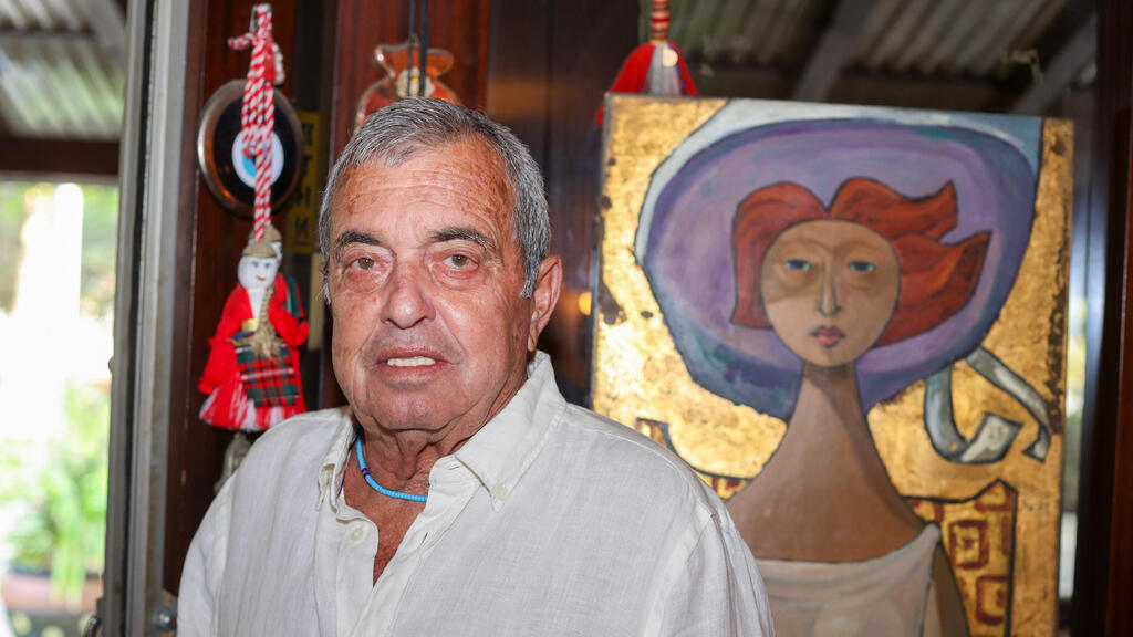 מייק בניש ואבא שלו יואב