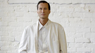 תצוגת אביב-קיץ 2026 לגברים של הד מיינר