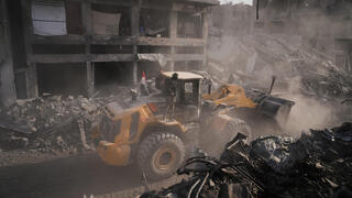 חיפושים אחרי חללים חטופים בעזה