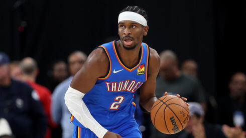 שחקן אוקלהומה סיטי ת'אנדר שיי גילג'ס-אלכסנדר