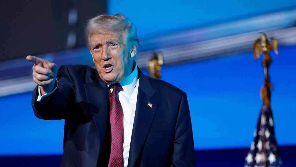 U.S. President Donald Trump (Photo: Kevin Dietsch / Getty Images/ AFP) נשיא ארה"ב טראמפ ב כנס ב מיאמי פלורידה 5 בנובמבר