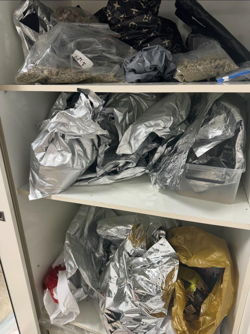 Photo: Israel Police סמים שנתפסו בקופסאות של ממתקים