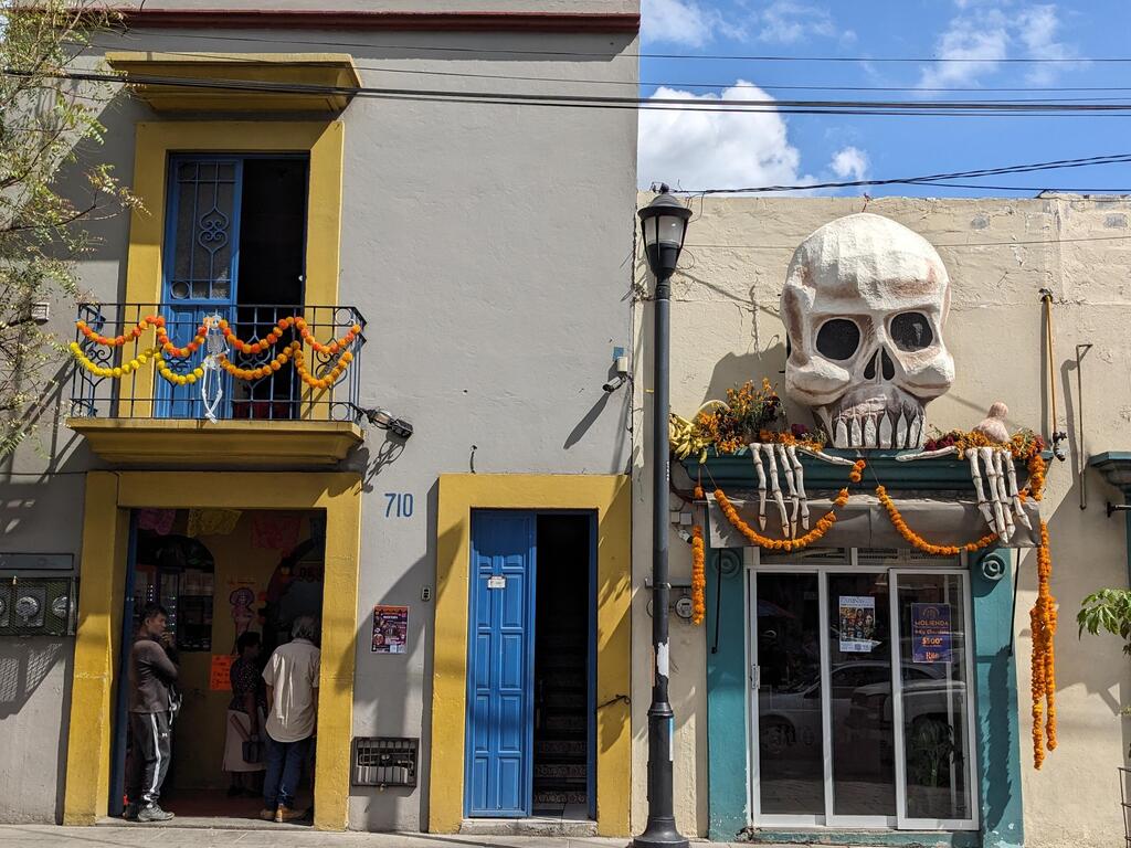 The holiday is felt everywhere (Photo: Amir Bogen) חגיגות "יום המתים" במקסיקו