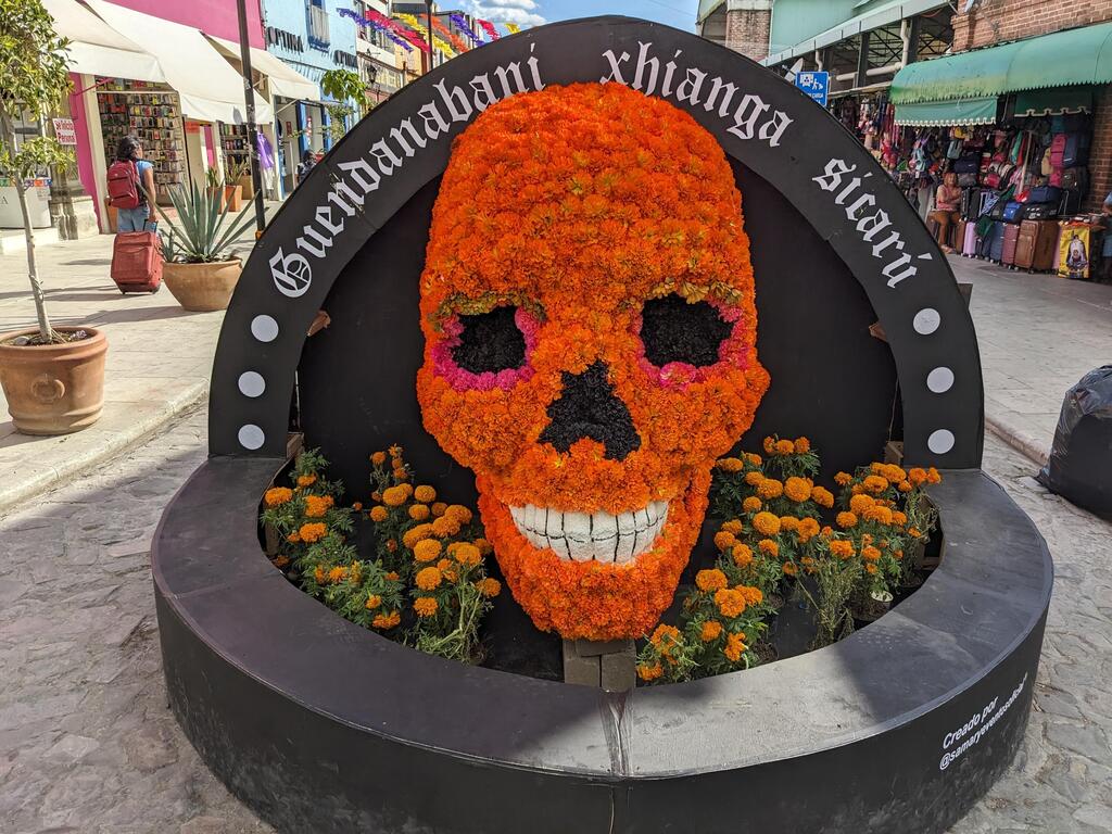 Welcome to Oaxaca (Photo: Amir Bogen) חגיגות "יום המתים" במקסיקו