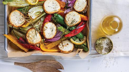 ירקות אנטיפסטי מוקרמים בגבינת עזים