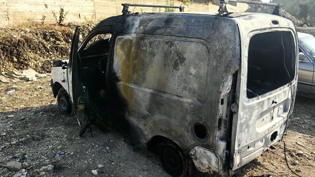 O veículo atingido ocorreu em Bint Jbeil no sábado. הרכב שהותקף בדרום לבנון