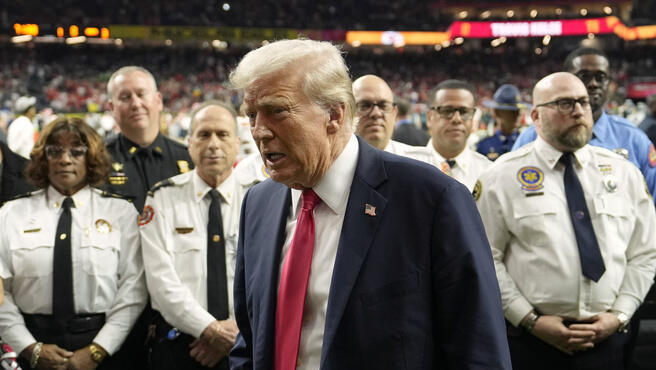 דונלד טראמפ בסופרבול בניו אורלינס