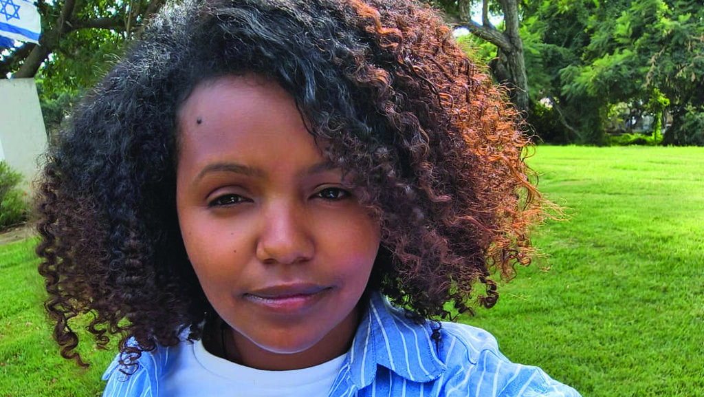 אסתר גברזגי 