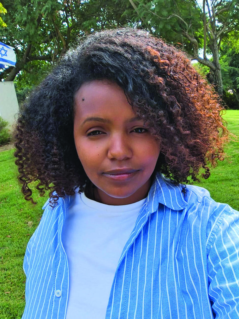 אסתר גברזגי 