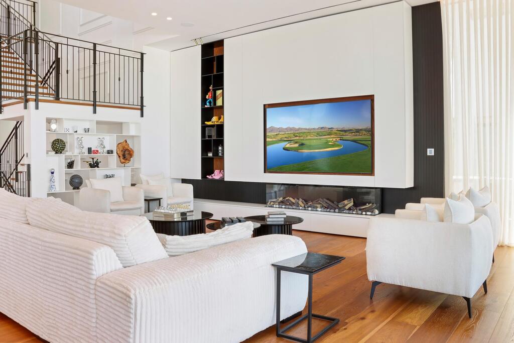 בית בקיסריה שעומד למכירה, Davidson Real Estate