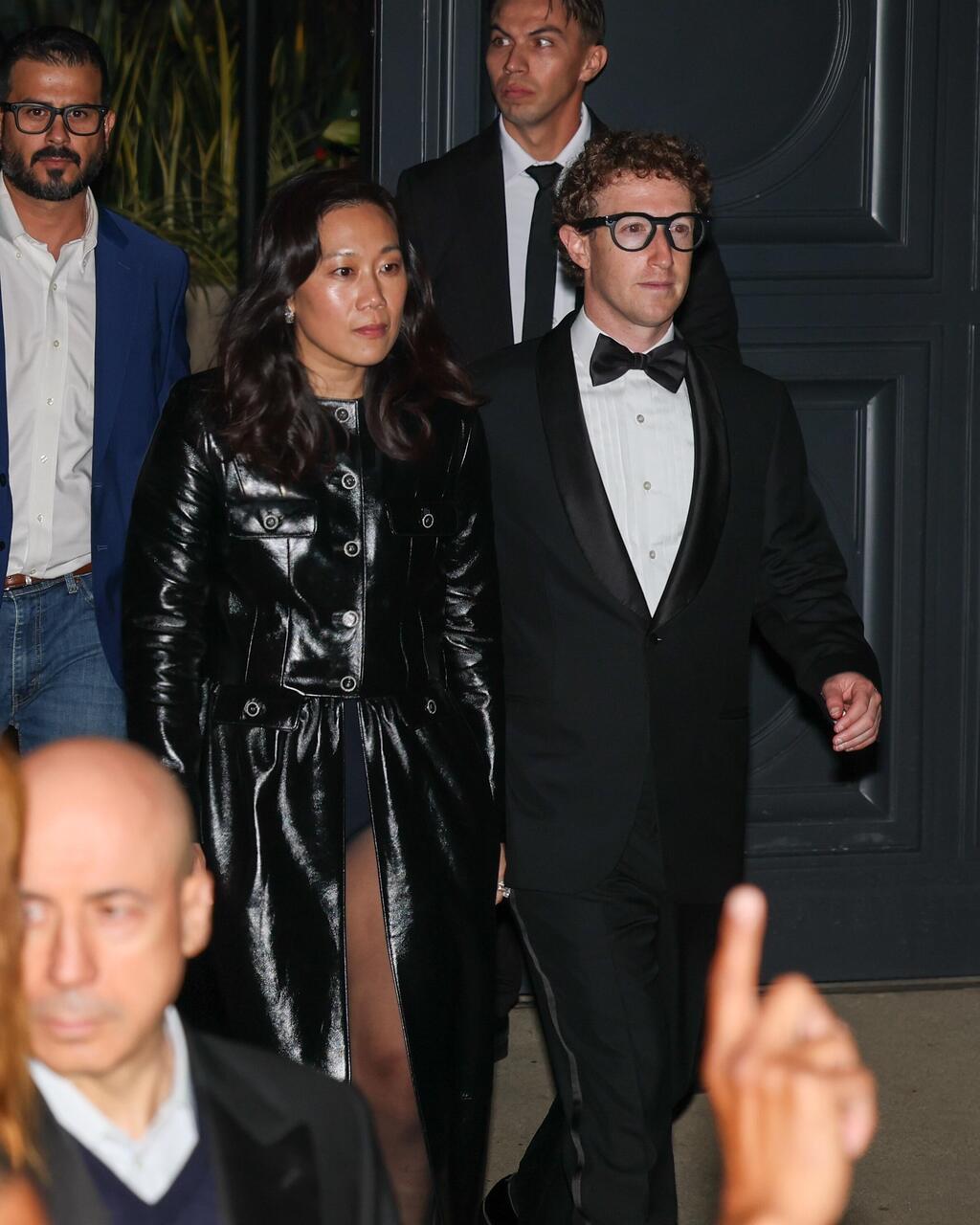 מארק צוקרברג ואשתו, פריסילה צ'אן (צילום: The Daily Stardust / BACKGRID) מארק צוקרברג ואשתו במסיבת יום ההולדת של קריס ג'נר