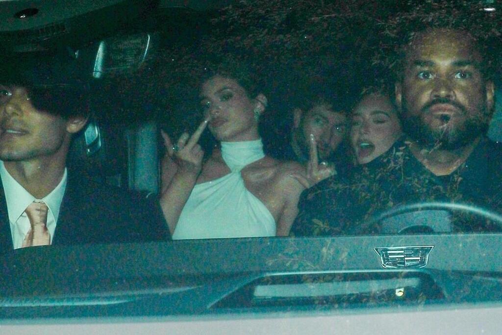 קיילי ג'נר (צילום: The Hollywood JR / BACKGRID) קיילי ג'נר במסיבת יום ההולדת של קריס ג'נר