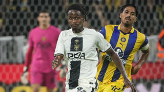 שחקן בית"ר ירושלים איילסון טבארש מול שחקן מכבי ת"א דור פרץ