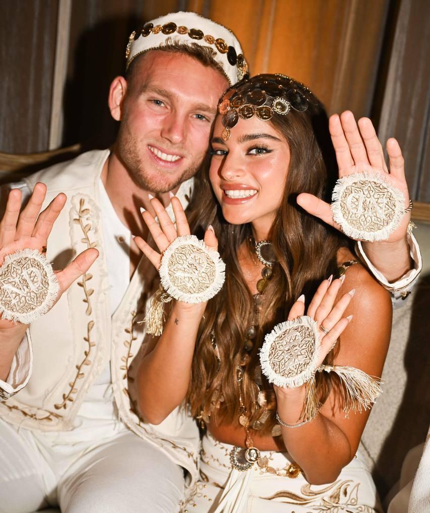 נועה קירל דניאל פרץ