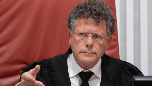 עתירה בנוגע לבקשות לביקור אסירים ביטחוניים