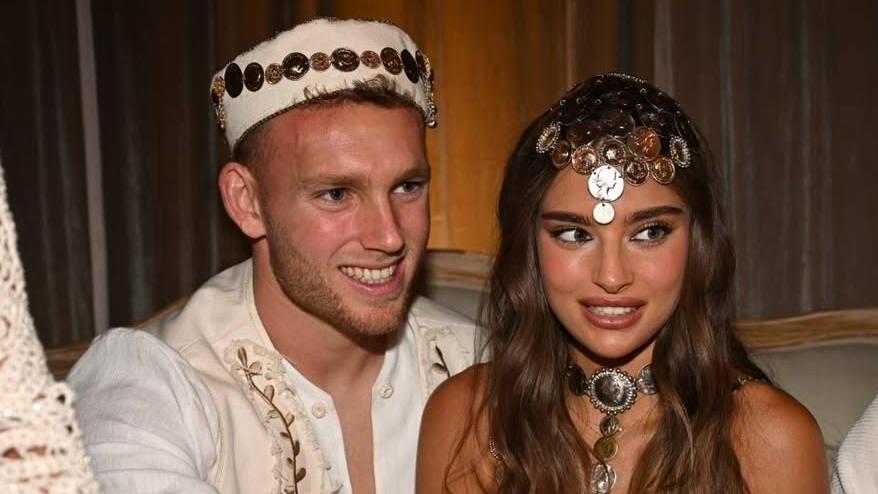 נועה קירל דניאל פרץ