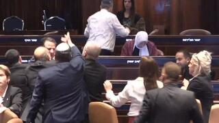 מהומה ועימות פיזי בכנסת בזמן הדיון על חוק עונש מוות למחבלים
