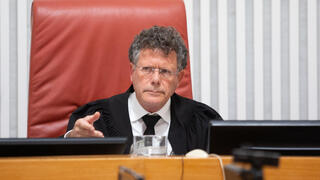 עתירה בנוגע לבקשות לביקור אסירים ביטחוניים