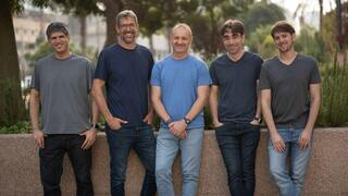 מייסדי חברת טנזאי