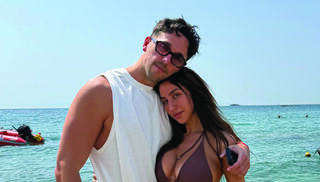 שני גולדשטיין עם הארוס, סאם קליין (צילום: אלבום פרטי) שני גולדשטיין עם הארוס, סאם קליין