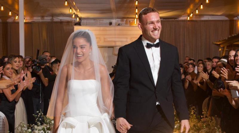 Veil with a personal inscription 