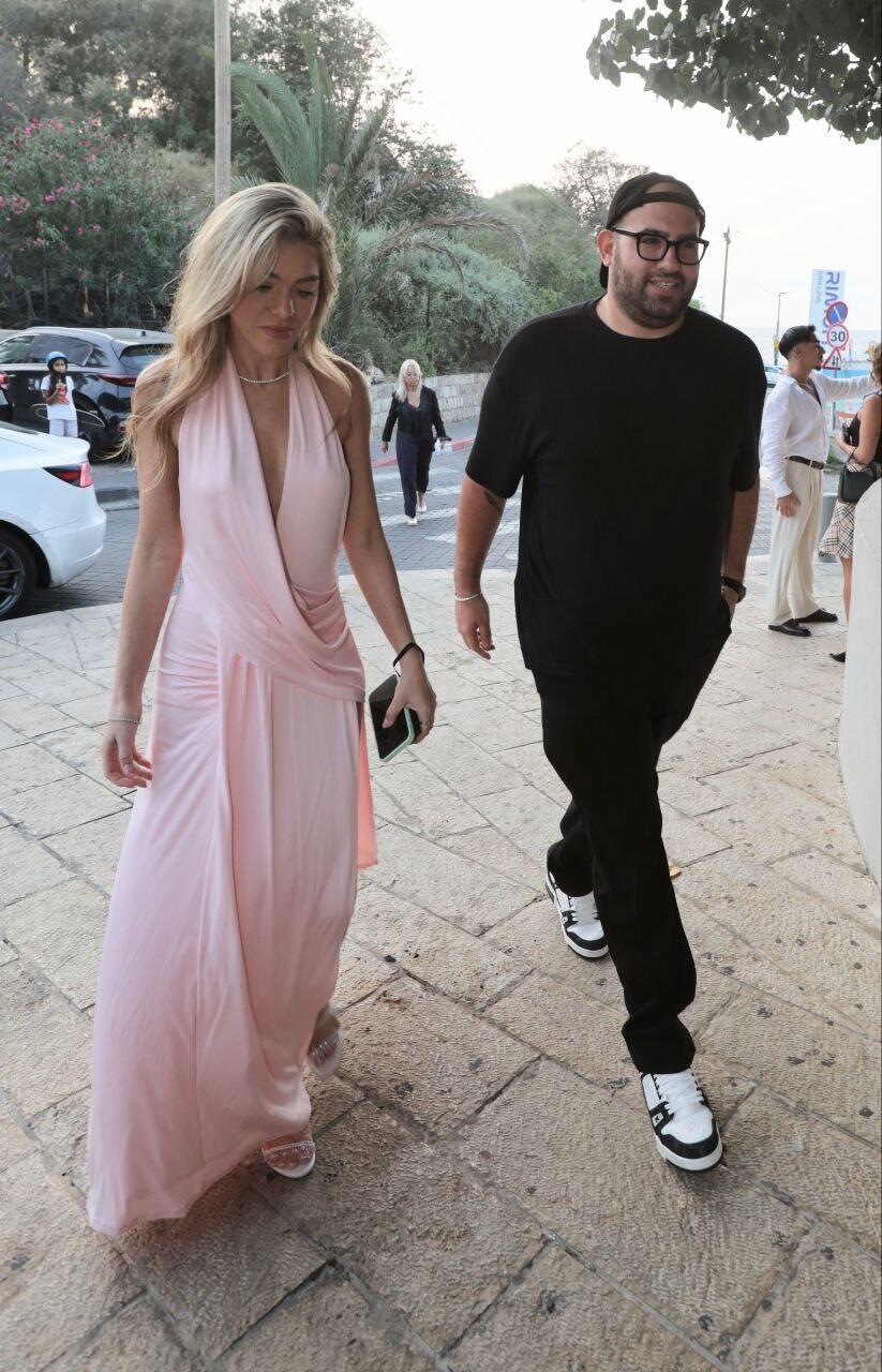 רון ביטון ואשתו (צילום: נמרוד גליקמן) רון ביטון בחתונה של נועה קירל